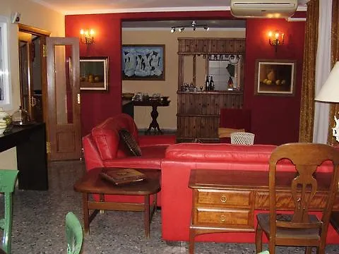 Hostal San Felipe 圣佩德罗-德阿尔坎塔拉