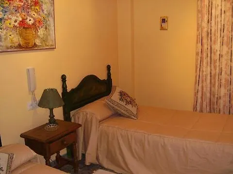 Hostal San Felipe 圣佩德罗-德阿尔坎塔拉 2*,