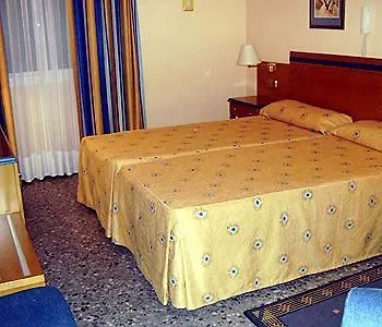 ** 酒店 Hostal San Felipe 圣佩德罗-德阿尔坎塔拉 西班牙